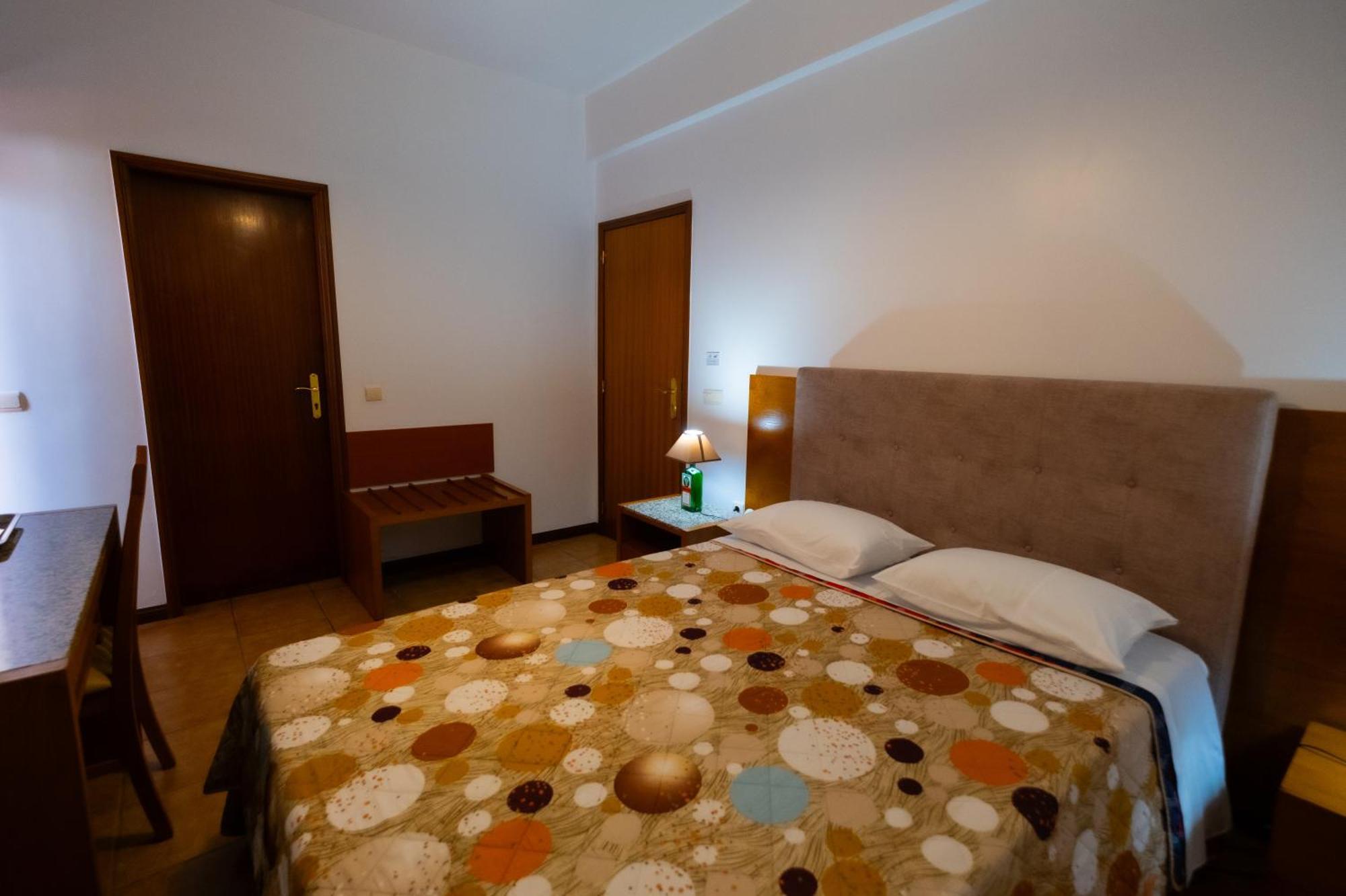 Residencial Familia Hotel Машику Екстериор снимка