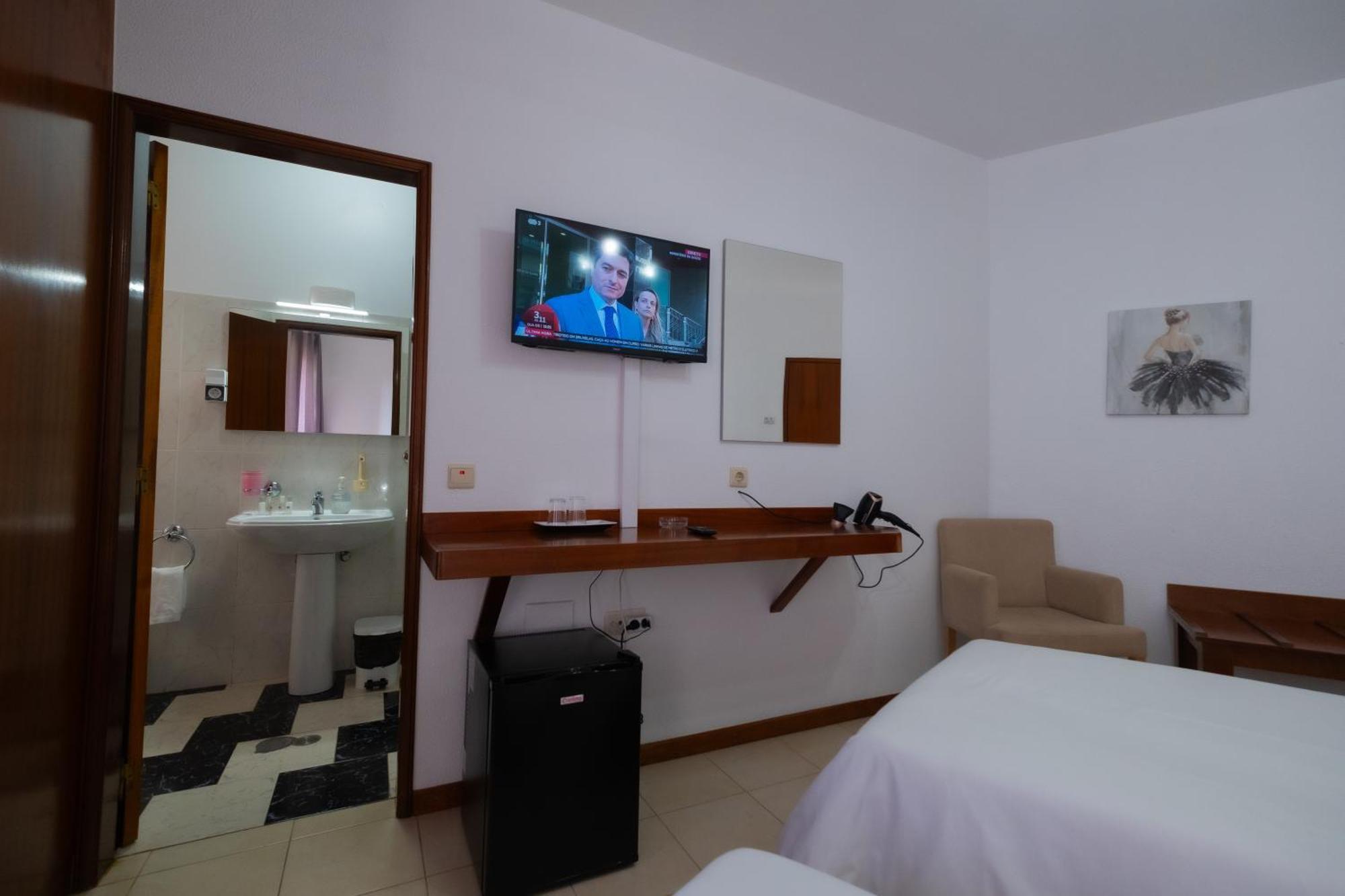 Residencial Familia Hotel Машику Екстериор снимка